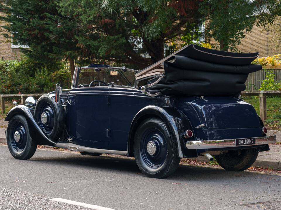 Image 2/22 of Mercedes-Benz 200 (1935)