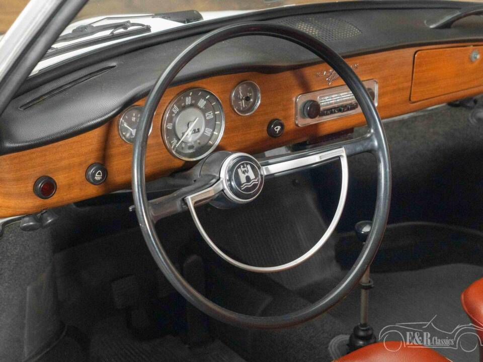 Image 16/29 of Volkswagen Karmann Ghia 1500 (1969)