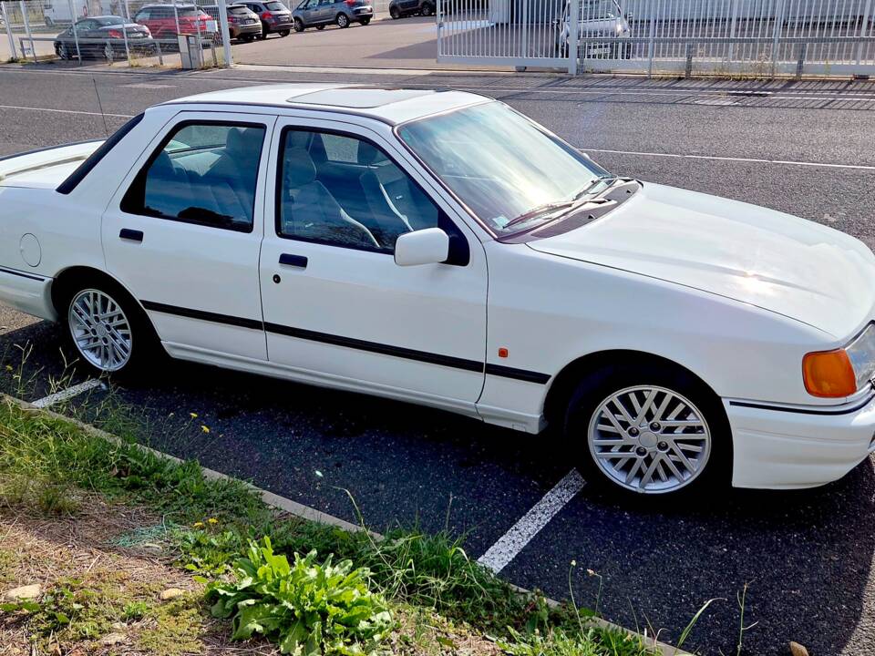 Image 14/33 of Ford Sierra 2.0i Cosworth (1988)