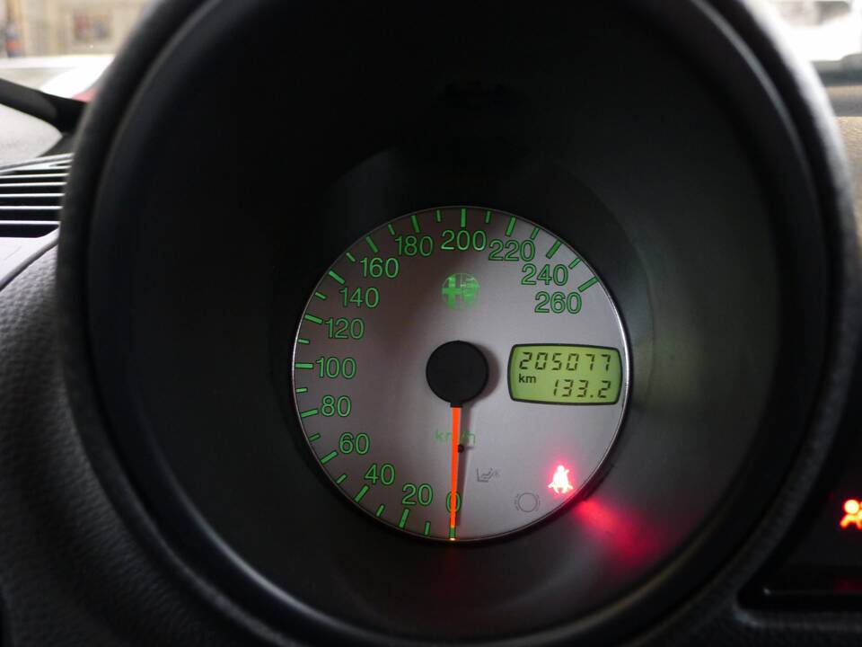 Imagen 33/35 de Alfa Romeo 156 2.5 V6 (1999)