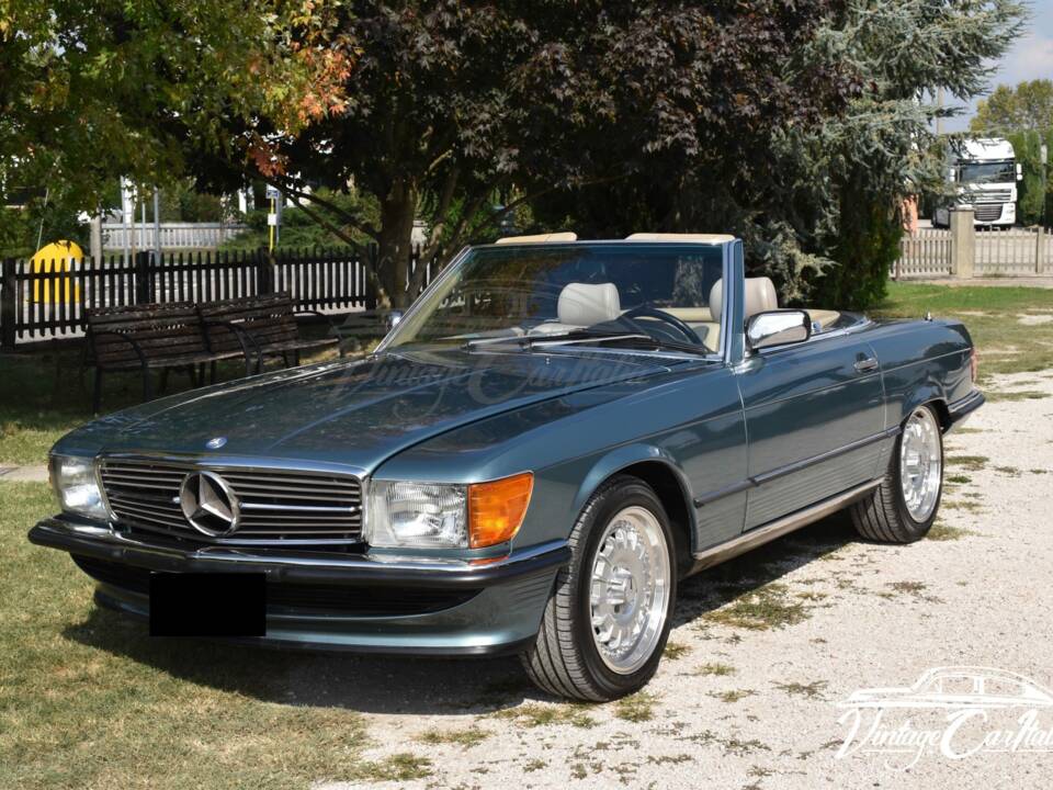 Image 7/75 de Mercedes-Benz 560 SL (1986)