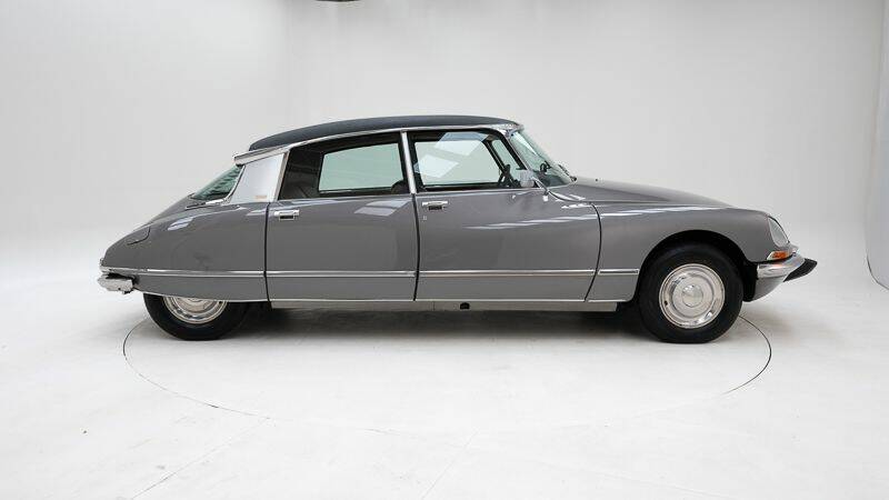 Image 9/15 of Citroën DS 23 IE (1974)