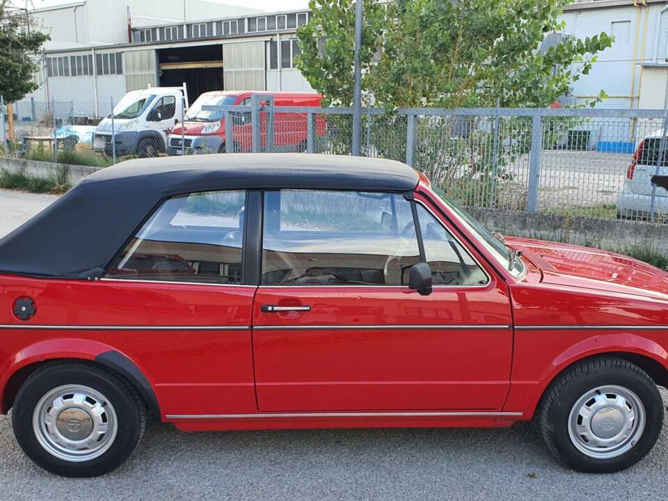 Afbeelding 8/50 van Volkswagen Golf Mk I Convertible 1.1 (1981)