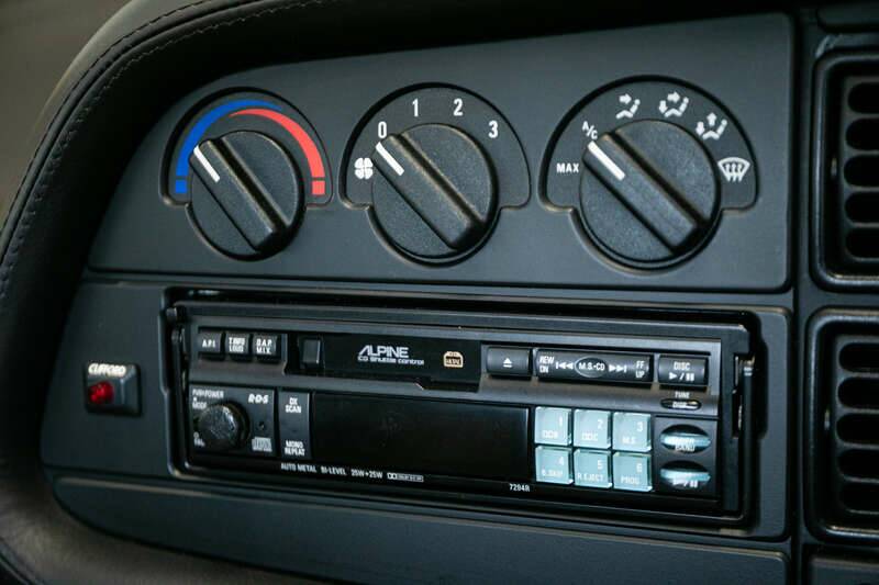 Bild 29/50 von Jaguar XJ 220 (1994)