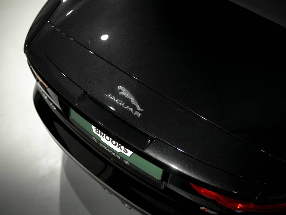 Bild 17/44 von Jaguar F-Type S (2014)