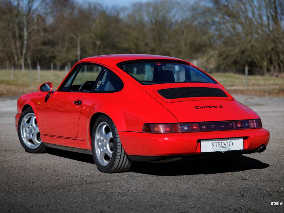 Afbeelding 6/33 van Porsche 911 Carrera 2 (1993)