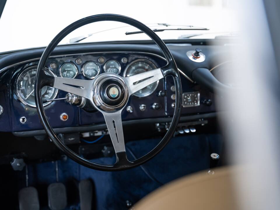 Bild 7/41 von Maserati 3500 GTI Touring (1962)