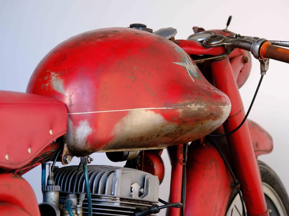 Image 78/83 of MV Agusta 175 CS Sport Disco Volante (1955)
