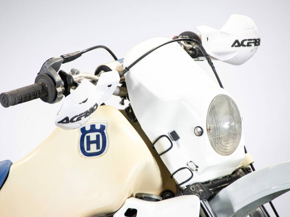 Image 32/50 of Husqvarna WR 250 (1985)