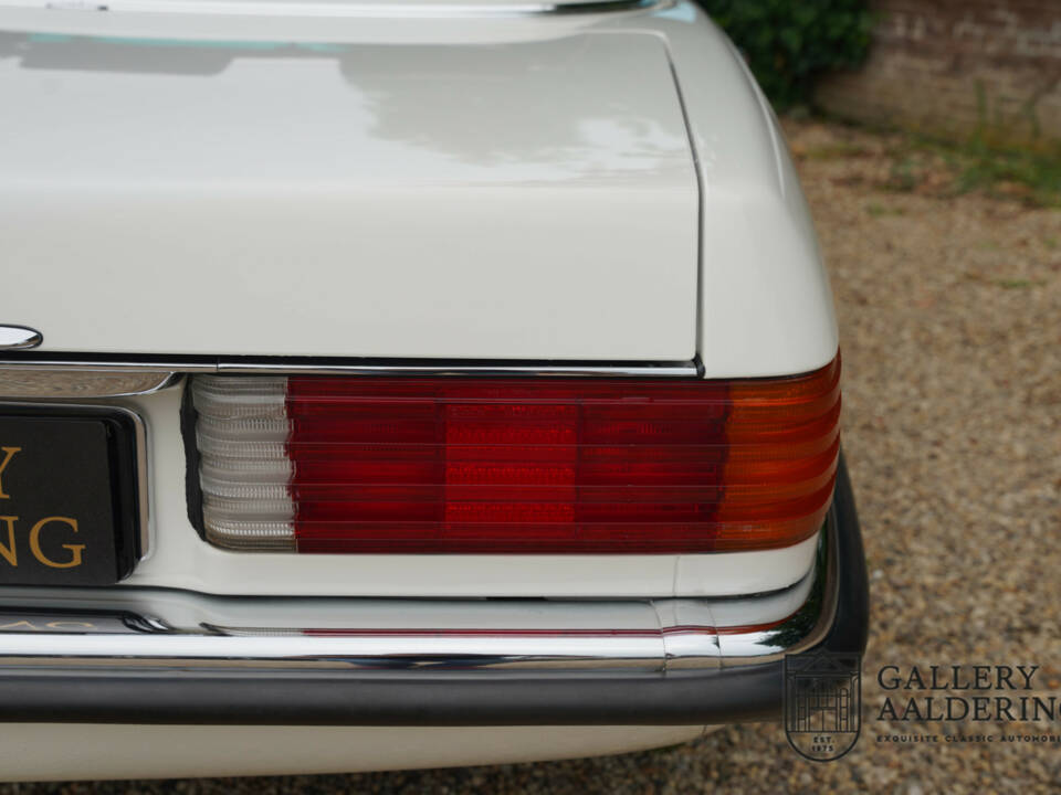 Image 15/50 of Mercedes-Benz 280 SL (1981)