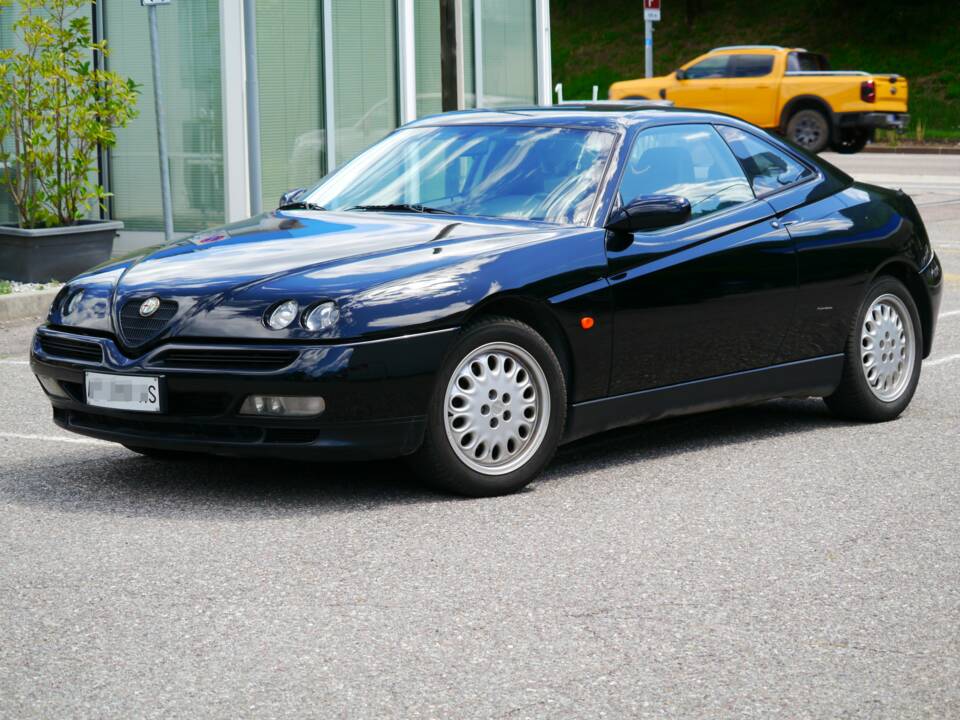 Bild 1/67 von Alfa Romeo GTV 2.0 V6 Turbo (1996)