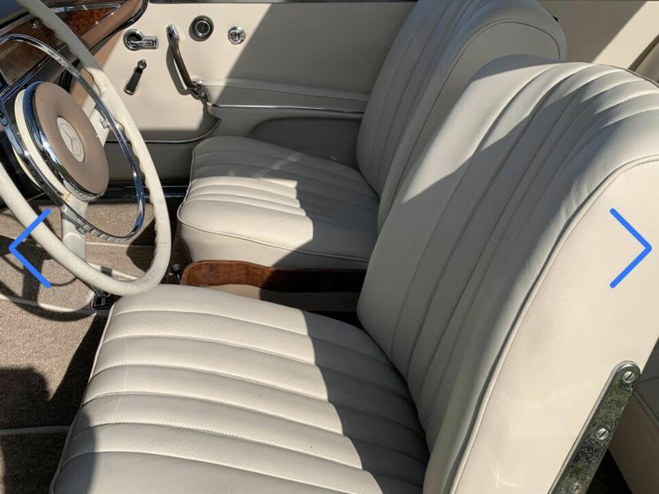Bild 8/8 von Mercedes-Benz 220 SE b (1962)