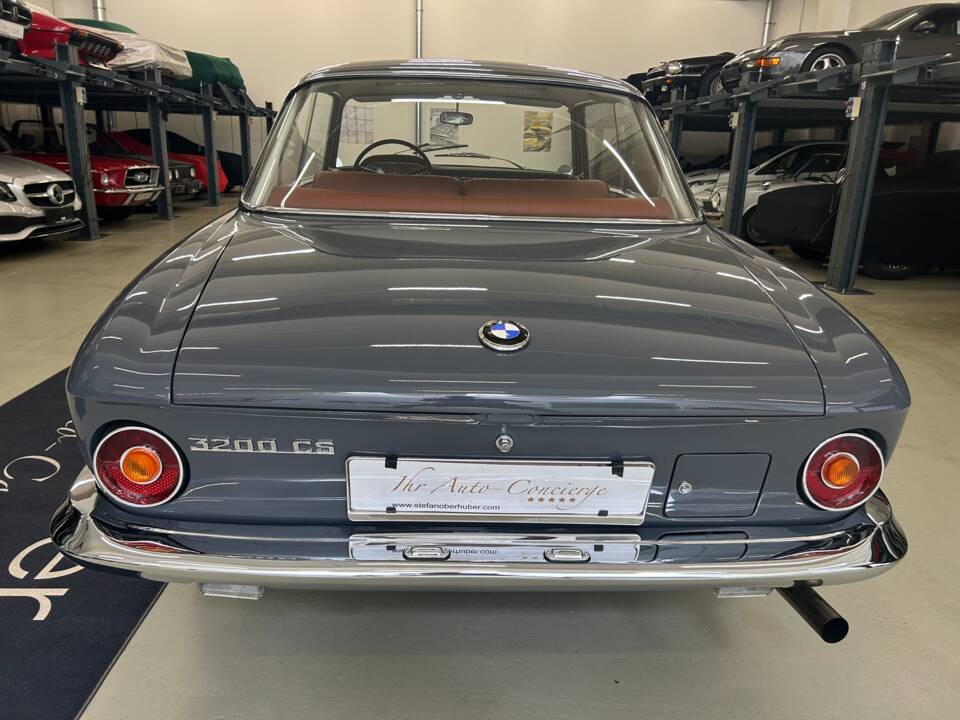Image 6/37 of BMW 3200 CS (1964)