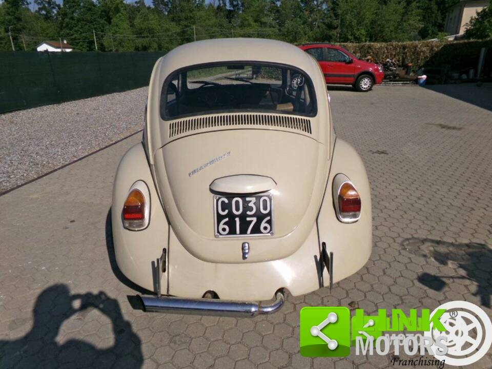 Image 4/10 of Volkswagen Escarabajo 1302 (1971)