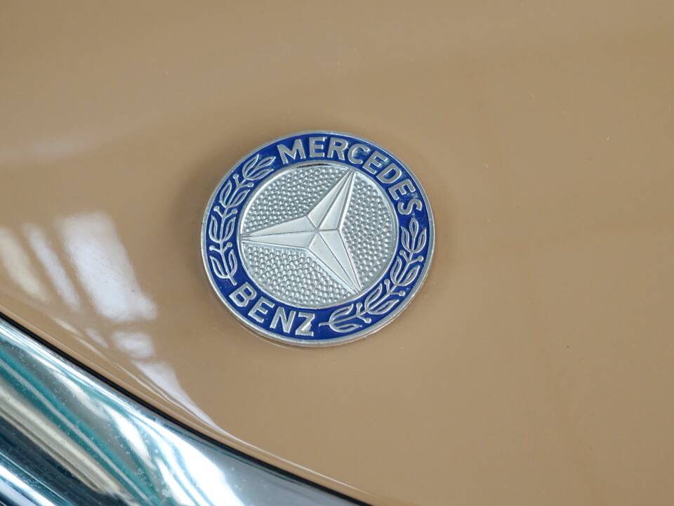 Bild 6/50 von Mercedes-Benz 450 SLC (1977)
