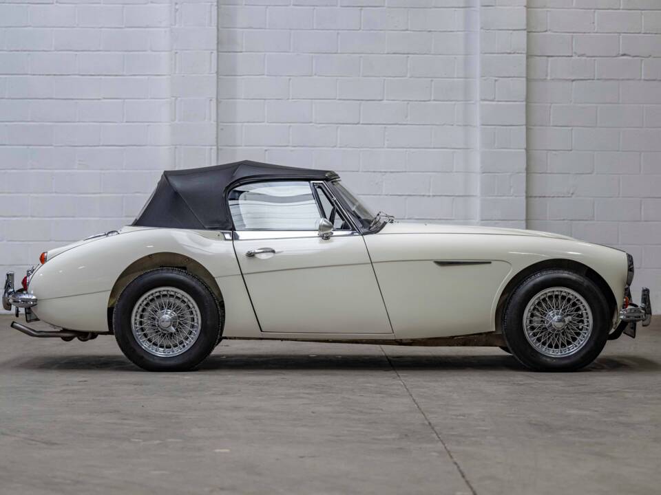 Bild 6/8 von Austin-Healey 3000 Mk III (BJ8) (1966)