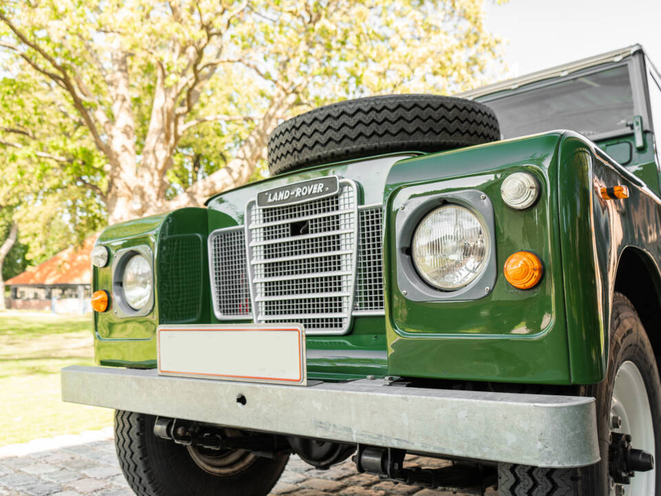 Bild 9/36 von Land Rover 88 (1972)