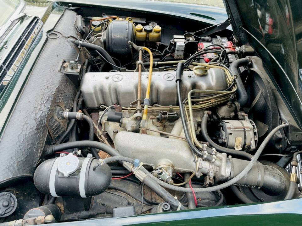 Bild 27/36 von Mercedes-Benz 280 SL (1970)