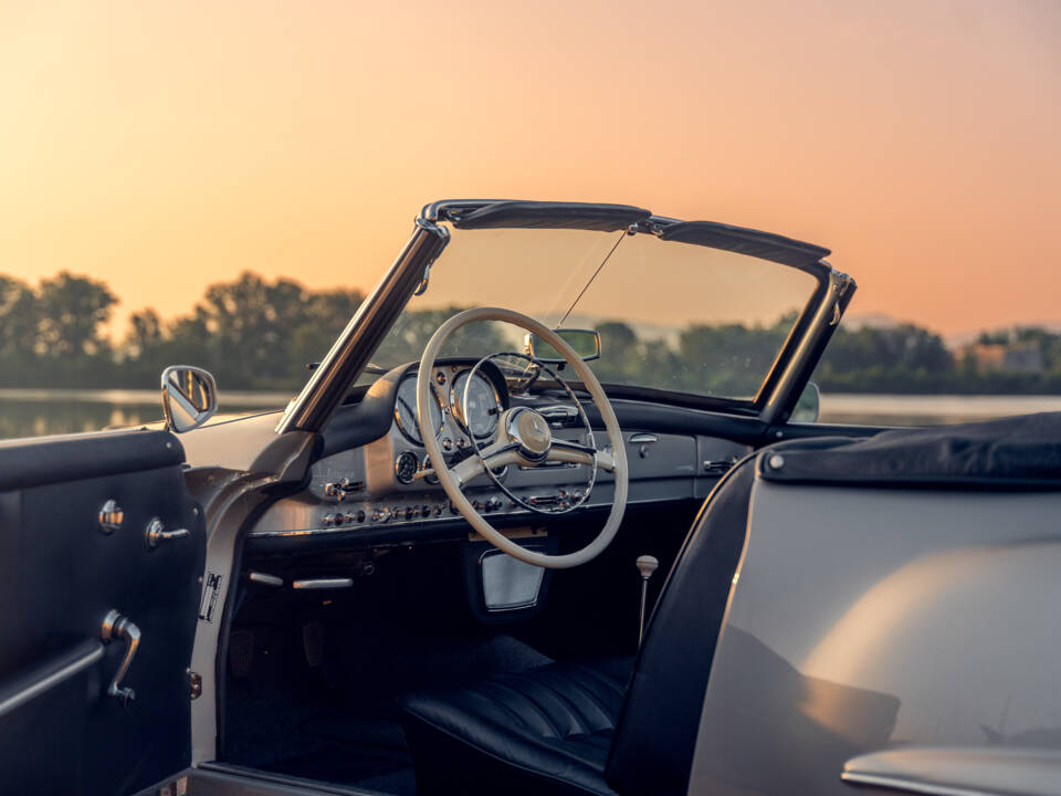 Bild 7/9 von Mercedes-Benz 190 SL (1961)