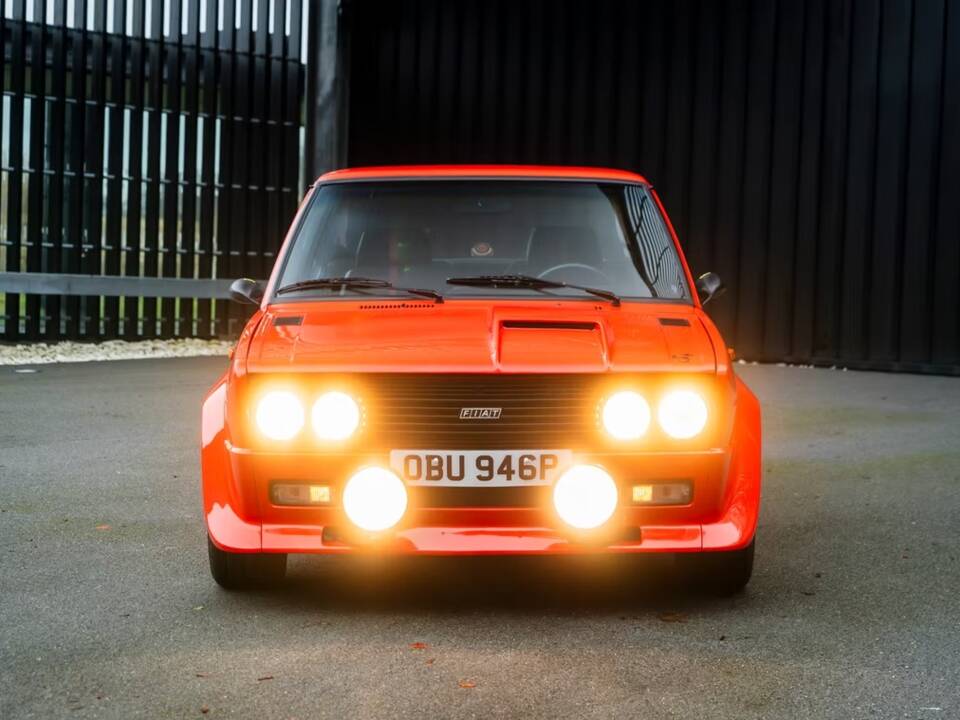 Image 4/15 of FIAT 131 Abarth Rally (1978)