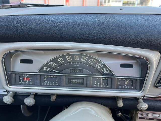 Bild 20/29 von Peugeot 403 (1959)