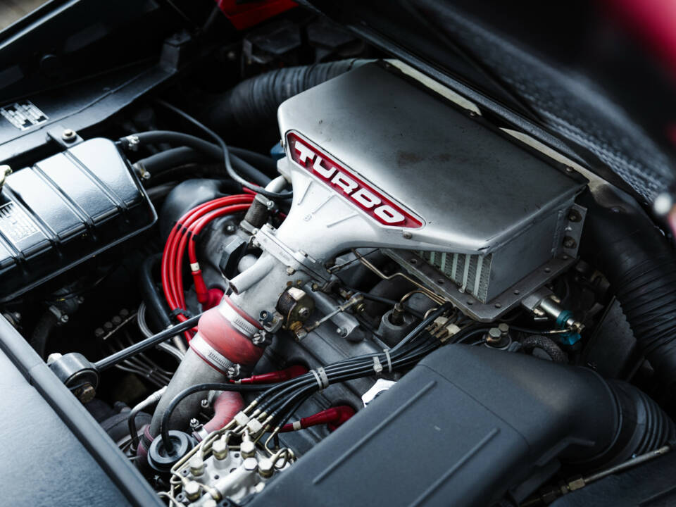 Image 38/38 of Ferrari 208 GTB Turbo (1987)