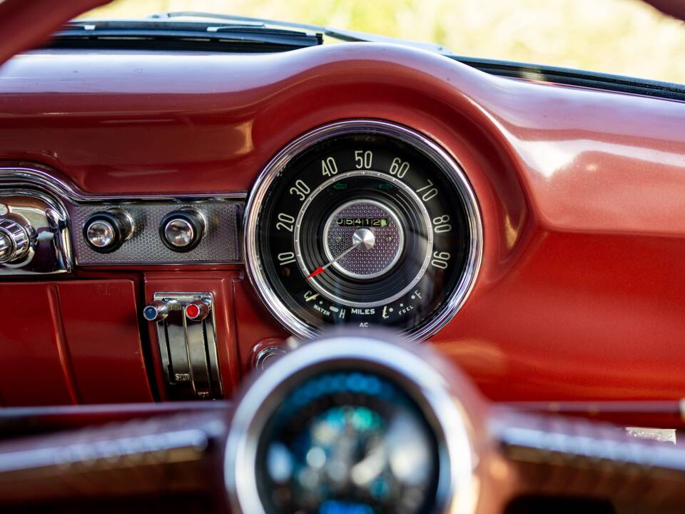 Bild 50/50 von Vauxhall Cresta (1956)