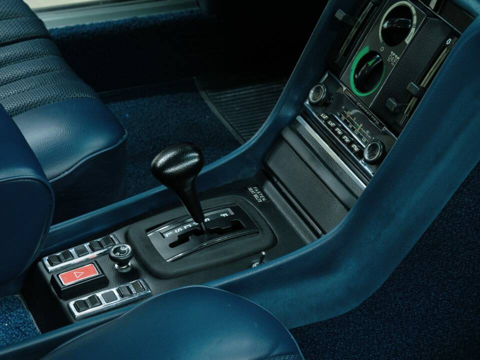 Image 42/50 de Mercedes-Benz 450 SE (1973)