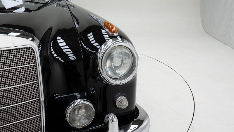 Bild 11/15 von Mercedes-Benz 220 SE Cabriolet (1958)