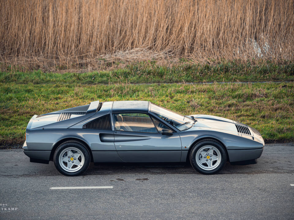 Bild 9/22 von Ferrari 328 GTS (1987)