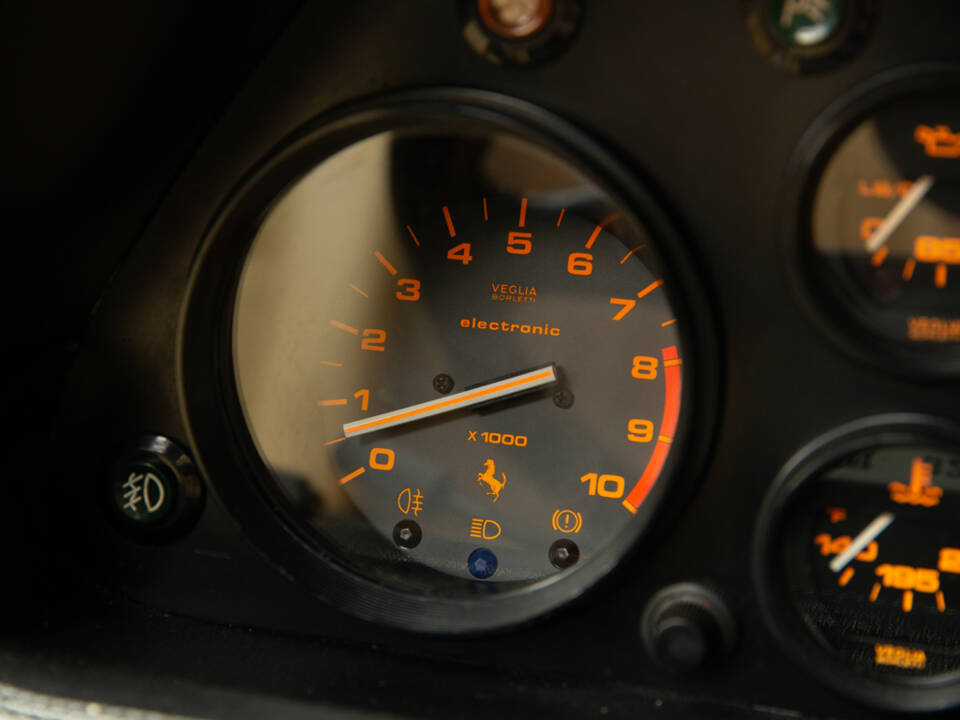 Immagine 15/49 di Ferrari 328 GTS (1988)
