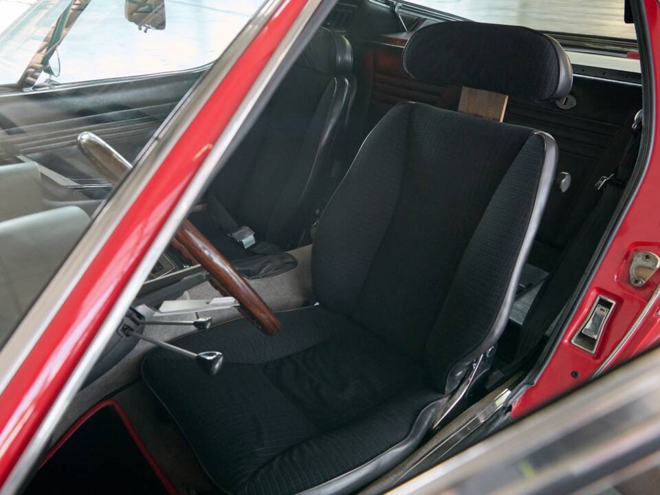 Image 36/50 of Alfa Romeo Montreal (1973)