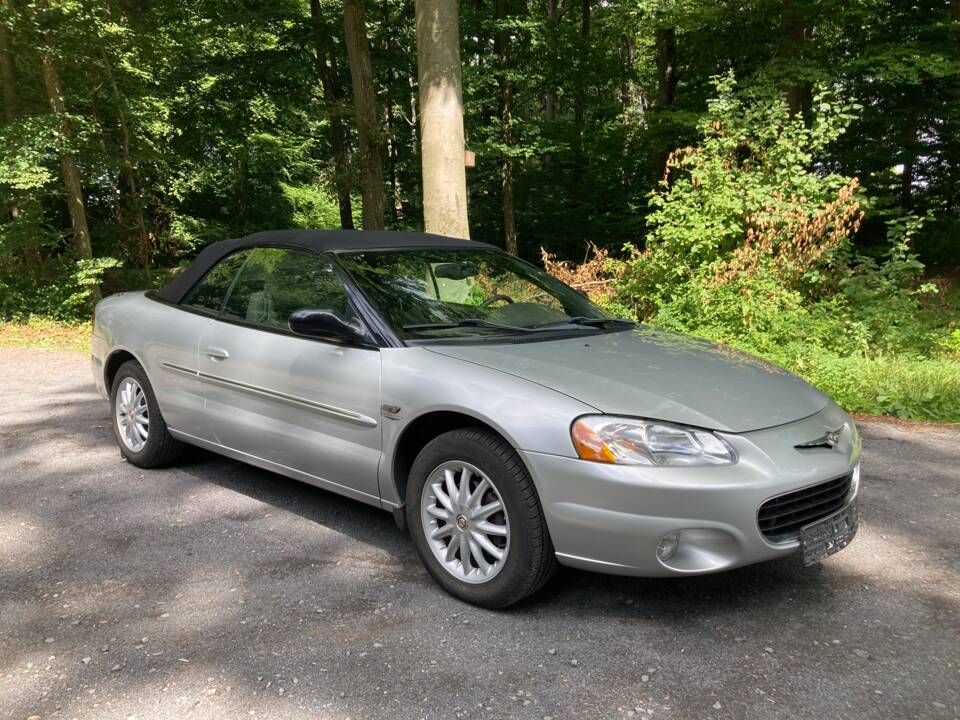 Image 4/21 of Chrysler Sebring 2.7 V6 (2001)
