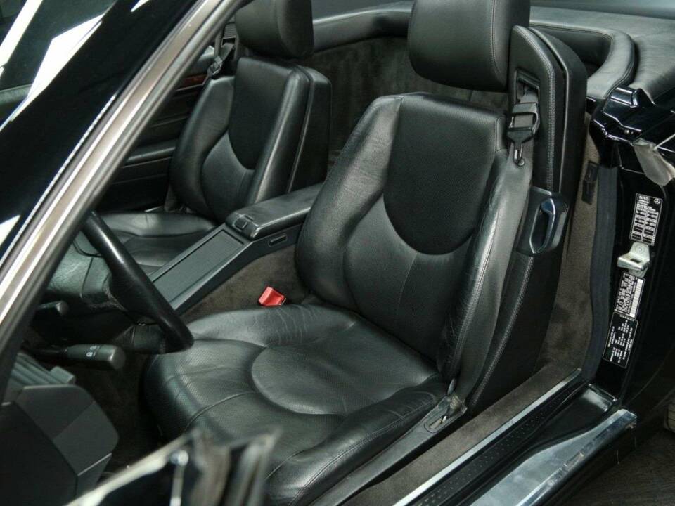 Imagen 21/30 de Mercedes-Benz SL 500 (1998)