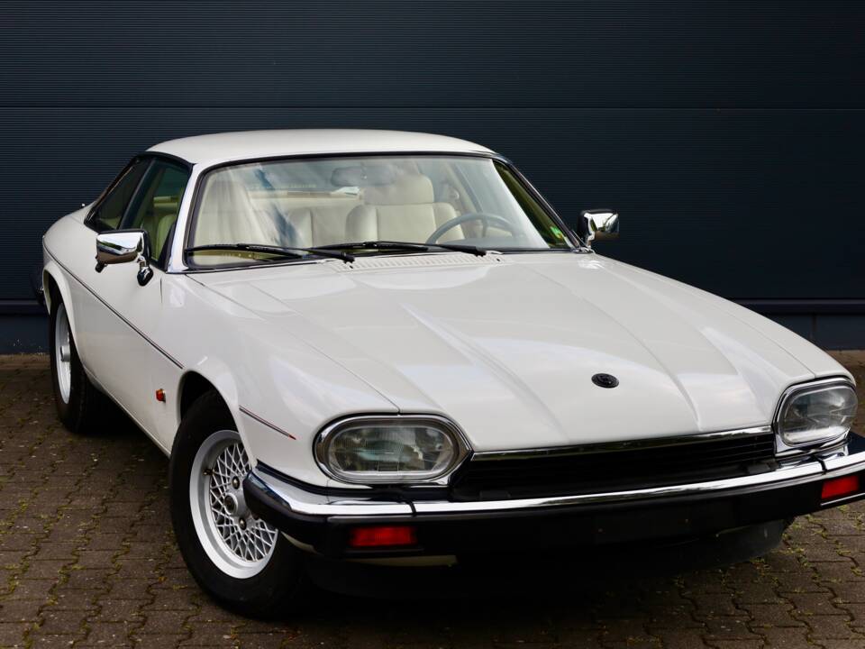 Image 29/29 of Jaguar XJS 4.0 (1991)