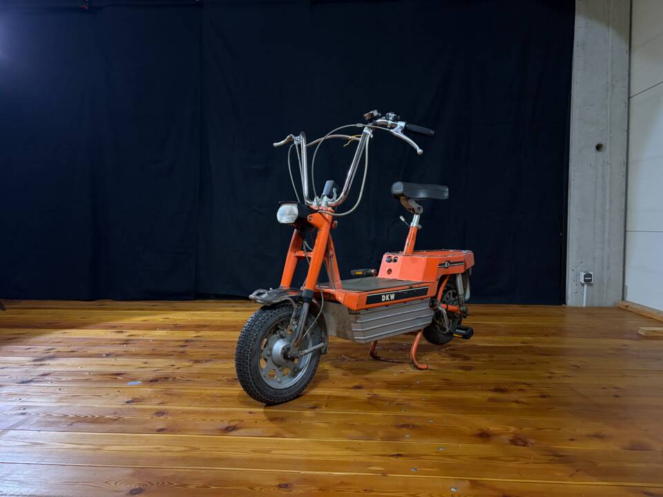 Image 1/17 de Triumph (TWN) Tessy (1957)