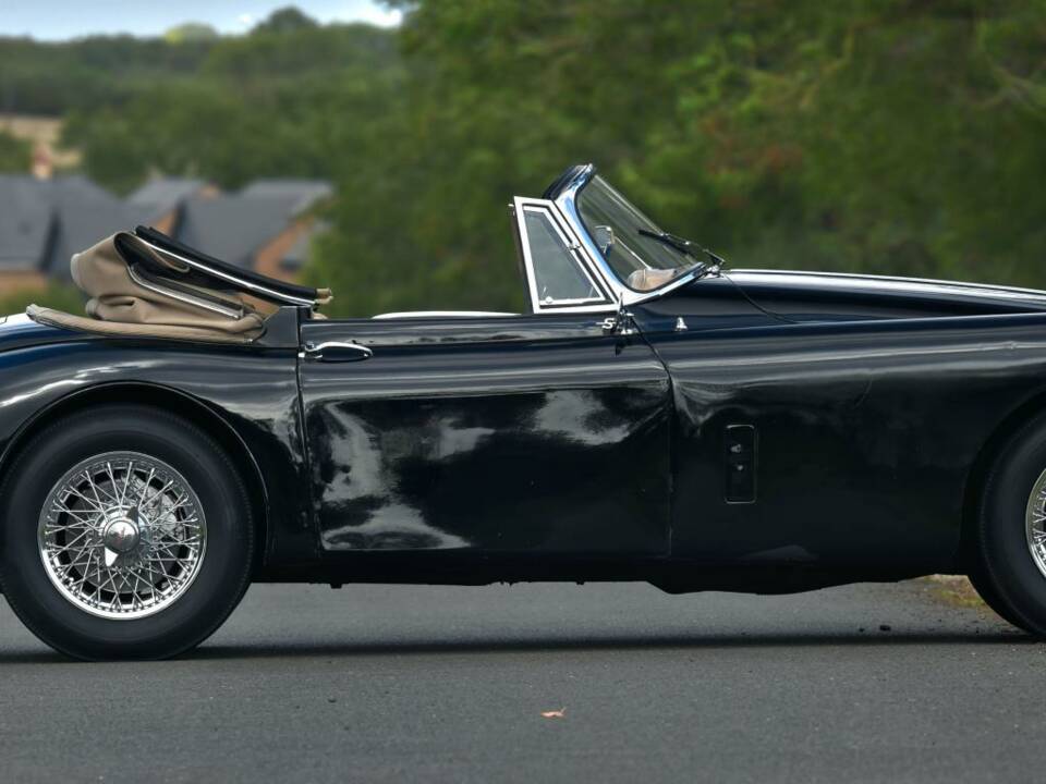 Imagen 14/50 de Jaguar XK 150 3.8 S DHC (1959)