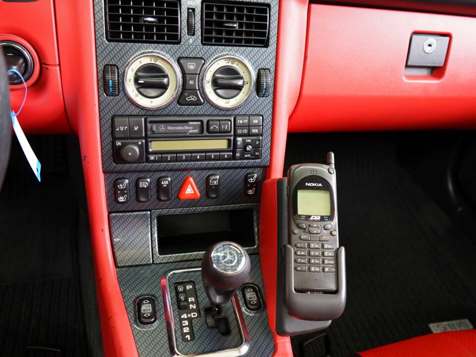 Bild 25/46 von Mercedes-Benz SLK 230 Kompressor (1997)