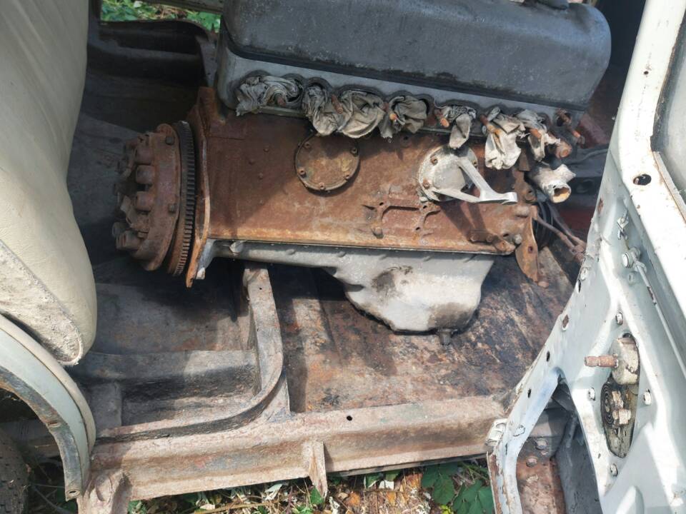 Image 23/31 of Mercedes-Benz 220 S (1958)