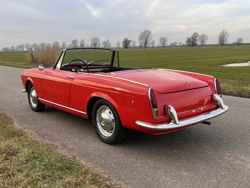 Imagen 8/8 de FIAT 1200 Spyder (1958)