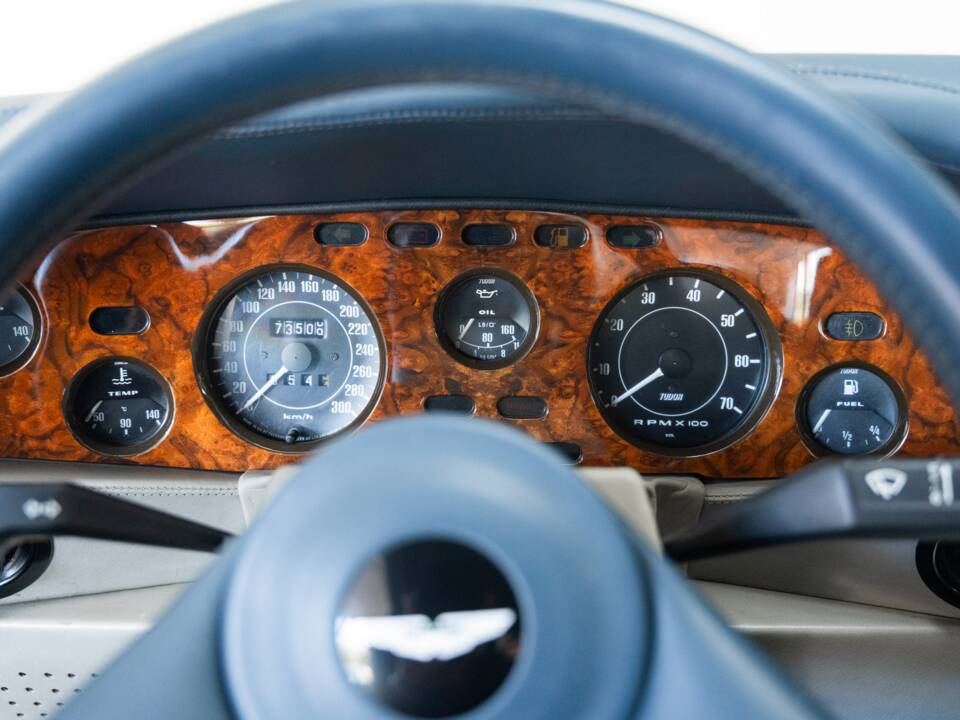 Bild 11/33 von Aston Martin V8 Vantage Volante (1987)