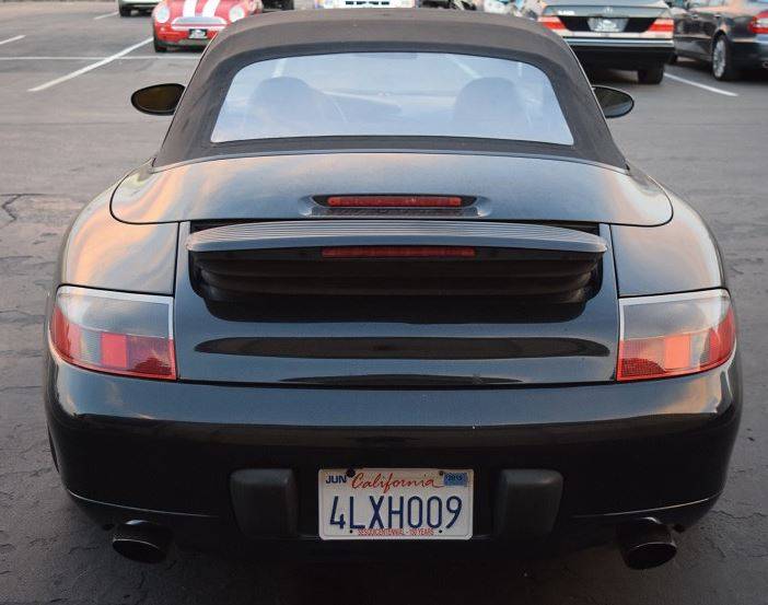 Imagen 37/44 de Porsche 911 Carrera (1999)