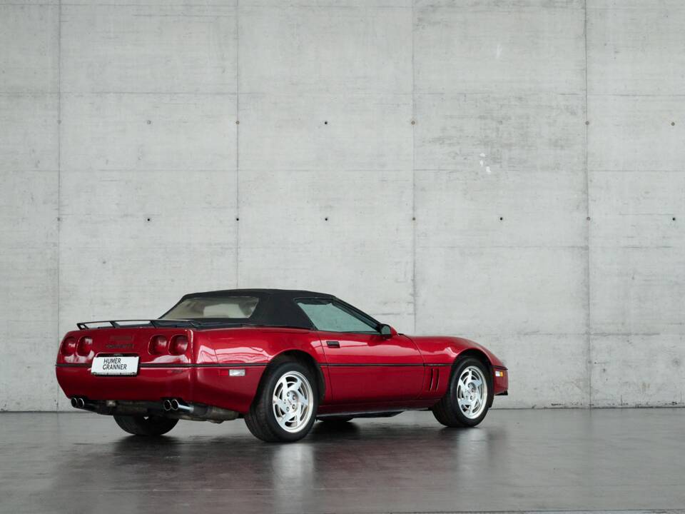 Imagen 34/50 de Chevrolet Corvette Convertible (1990)