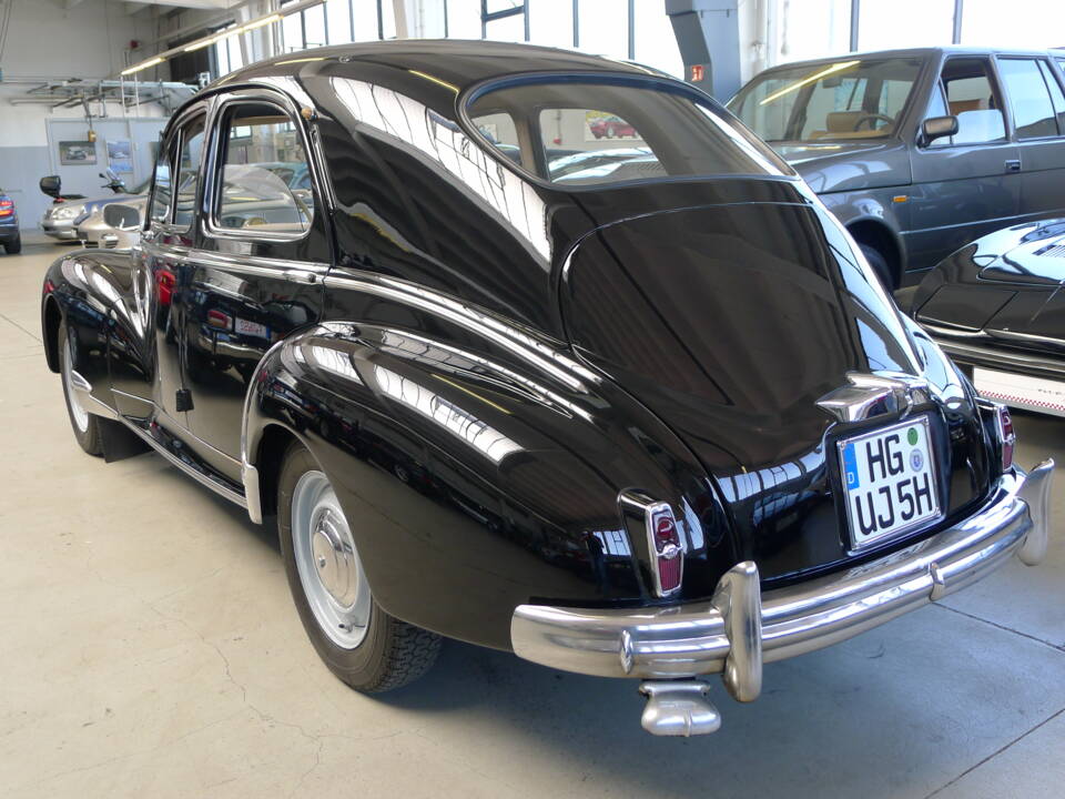 Bild 37/50 von Peugeot 203 C (1955)