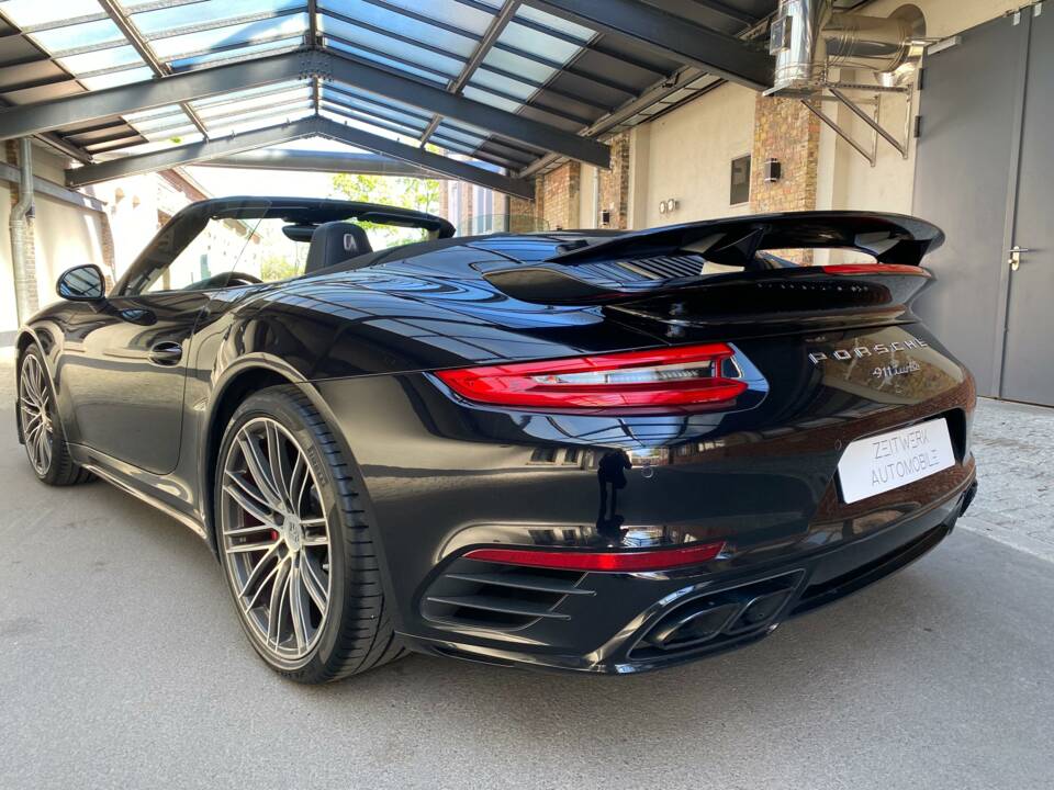 Afbeelding 11/34 van Porsche 911 Turbo (2016)
