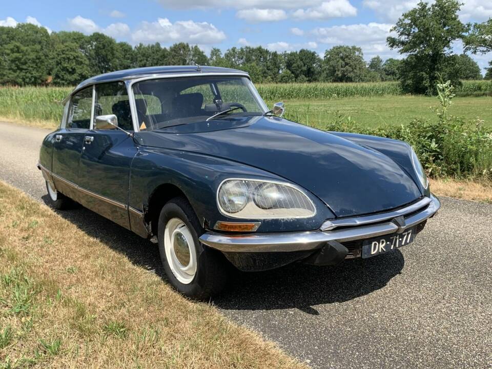 Afbeelding 1/8 van Citroën D Super (1971)