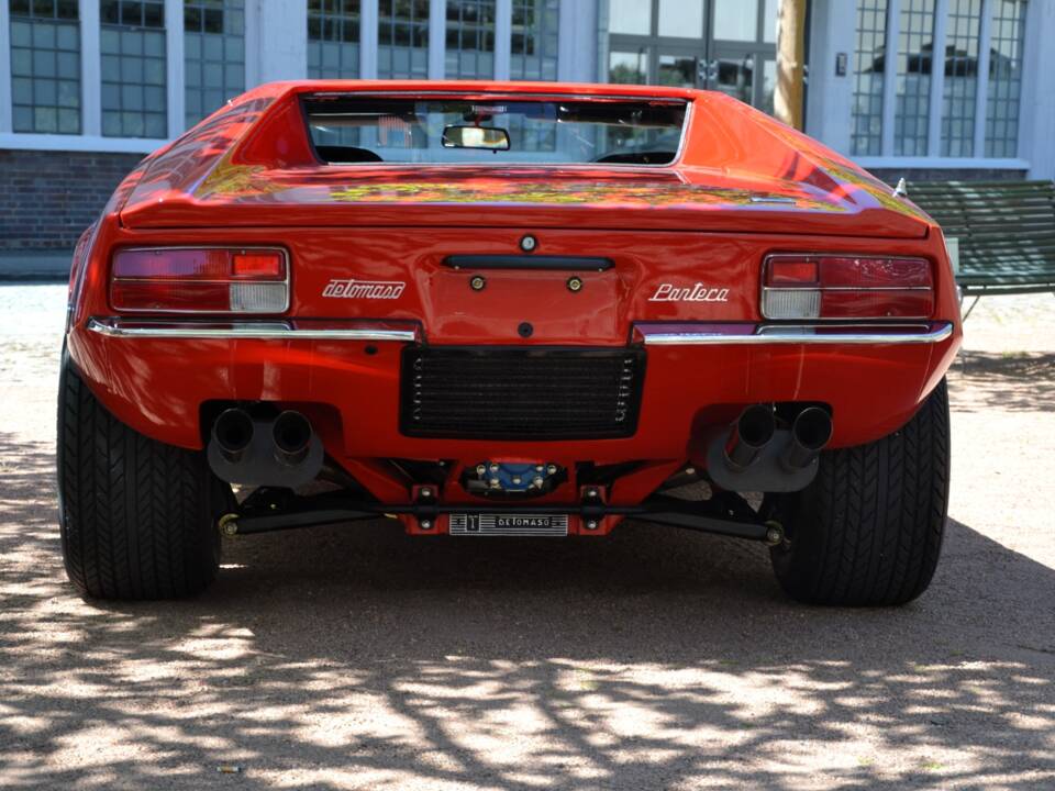 Image 7/24 of De Tomaso Pantera (1971)