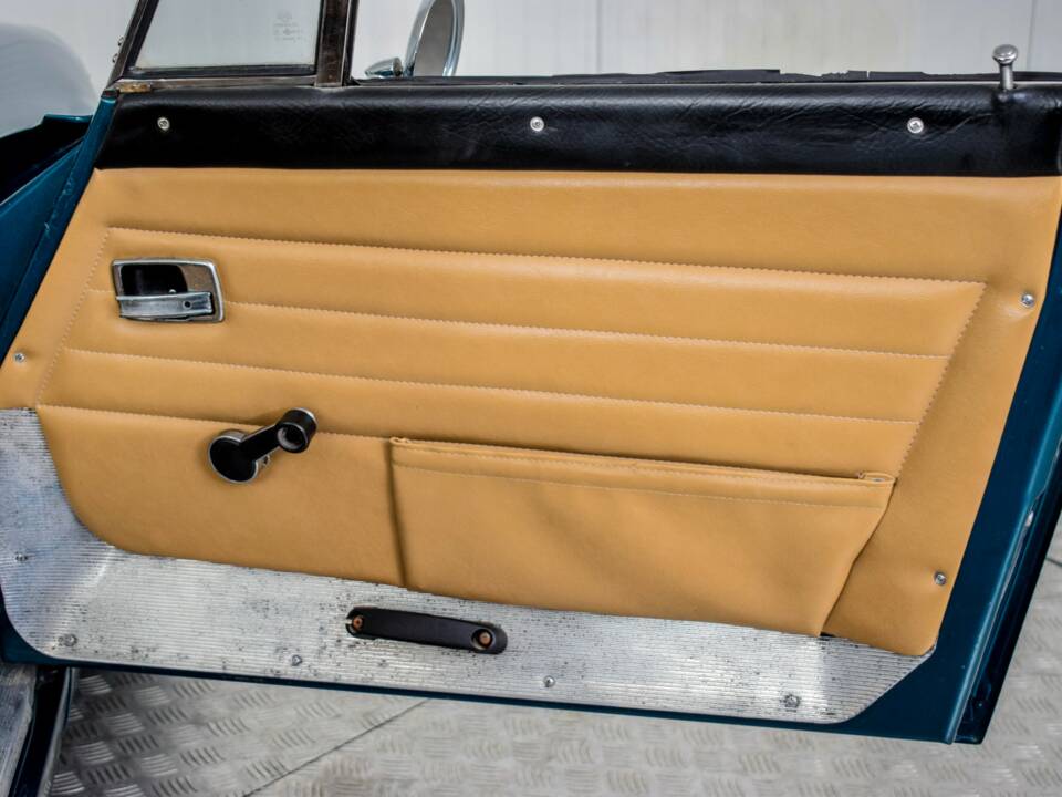 Bild 43/50 von Datsun Fairlady 1600 (1969)