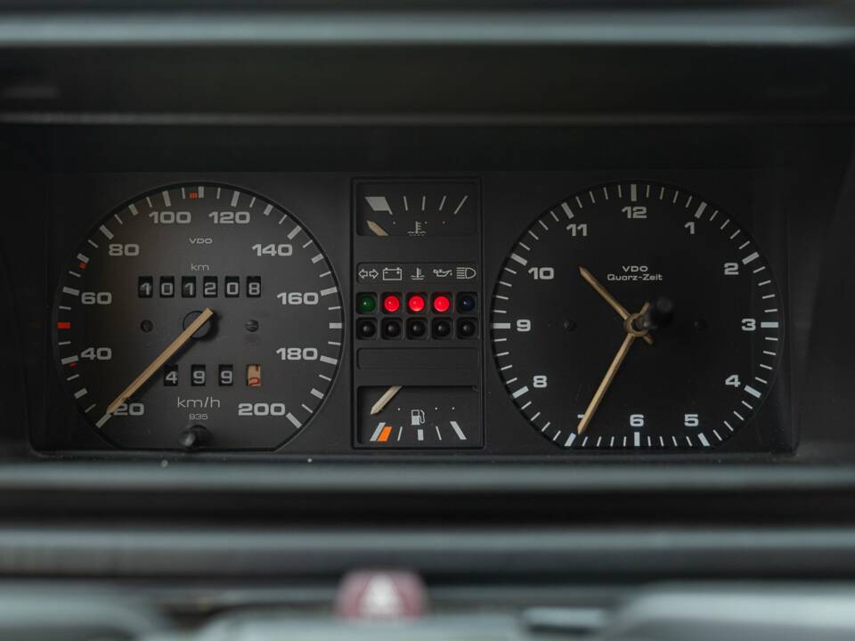 Image 34/42 de Volkswagen Golf Mk I 1.6 (1983)
