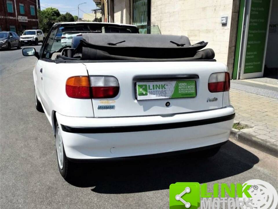 Imagen 4/10 de FIAT Punto 85 16V (1999)